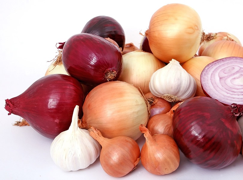 onions and garlics