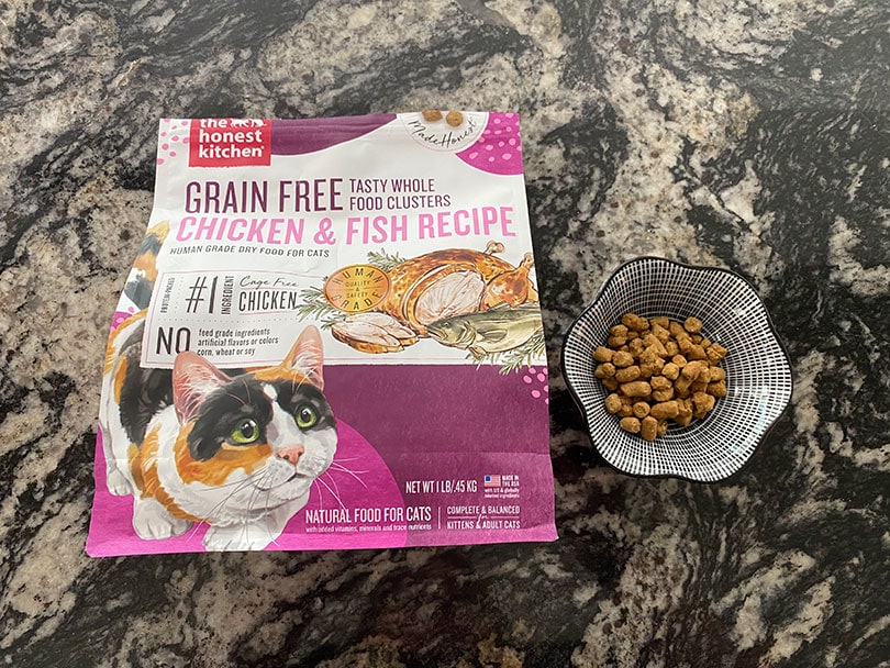 the honest kitchen chicken and fish recipe cat food