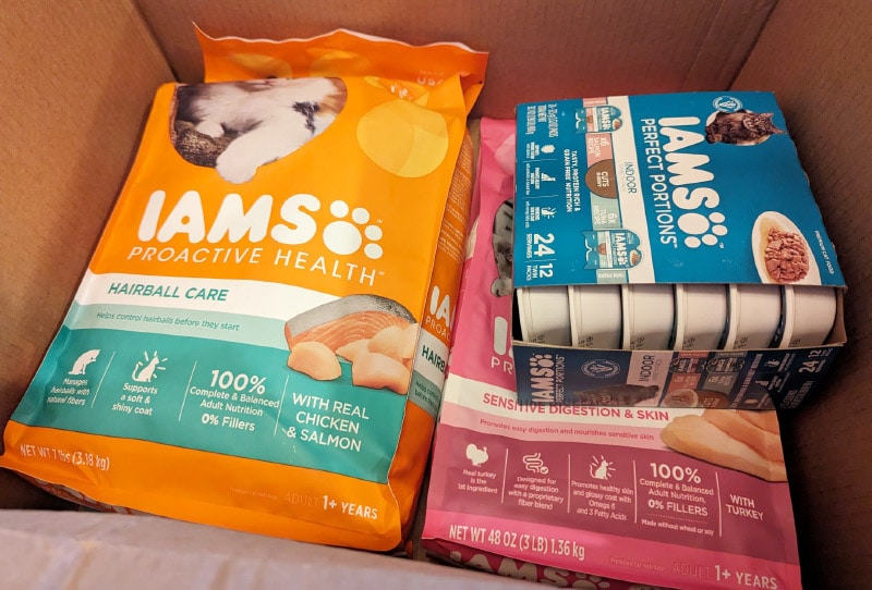 iams cat food in the box