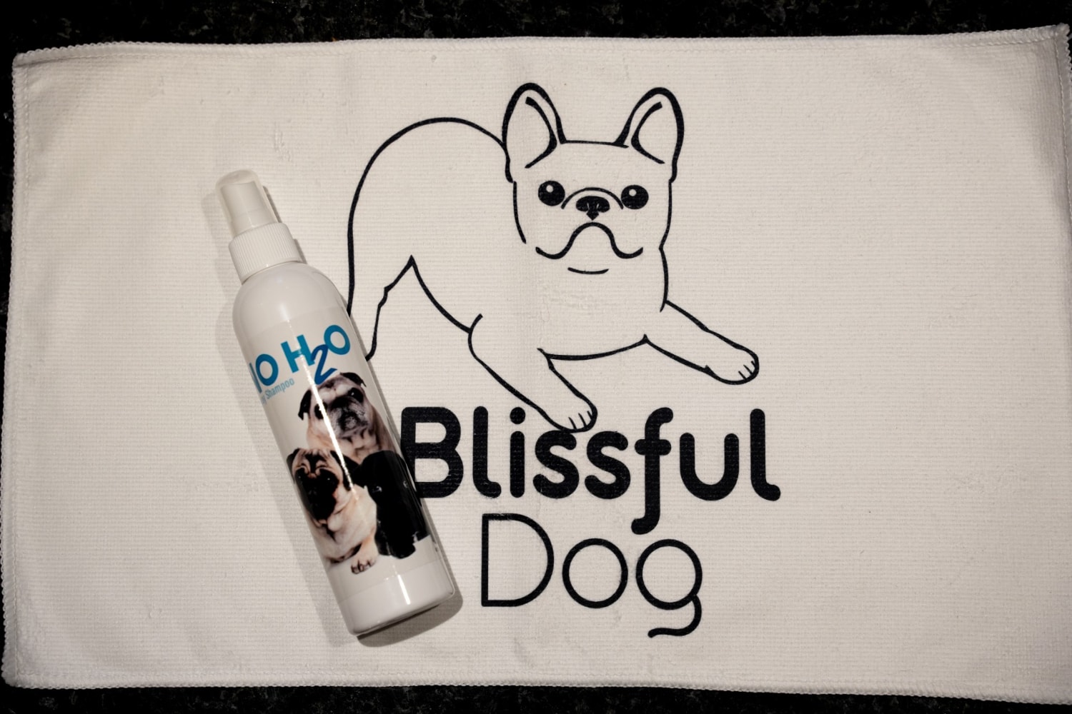 The Blissful Dog No H2O Spray Pet Shampoo - shampoo and bath towel