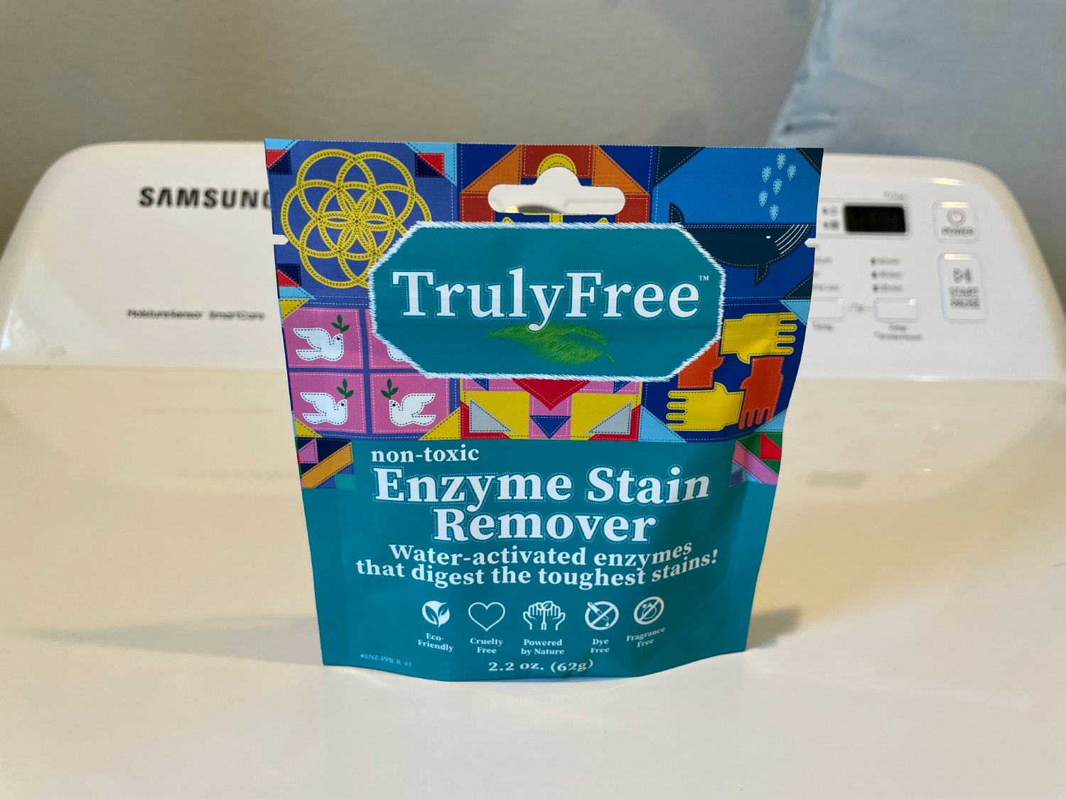 Truly Free Home Pet Cleaning Kit - Enzyme Stain Remover